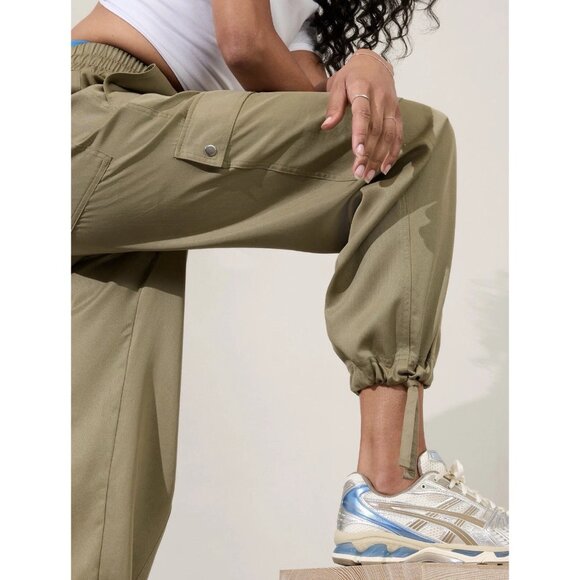 NWT Athleta Womens Size XS Olive Green Celestial High Rise Utility Pant NEW - Picture 5 of 8